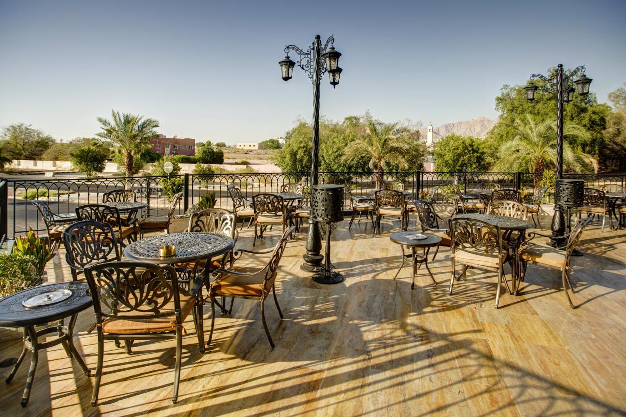 עקבה Bratus Hotel מראה חיצוני תמונה